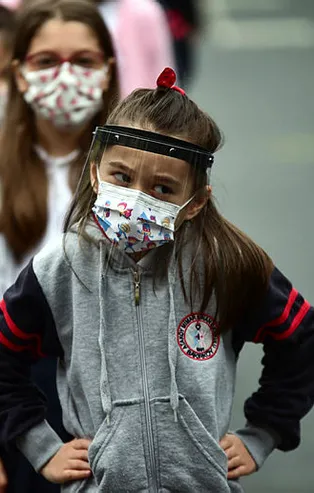 Son dakika: Milli Eğitim Bakanı Mahmut Özer'den flaş yüz yüze eğitim açıklaması