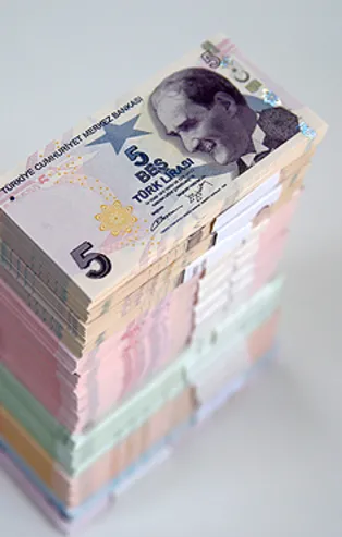 Milyonlarca çalışanı ilgilendiriyor! Emeklilikte süre değişti