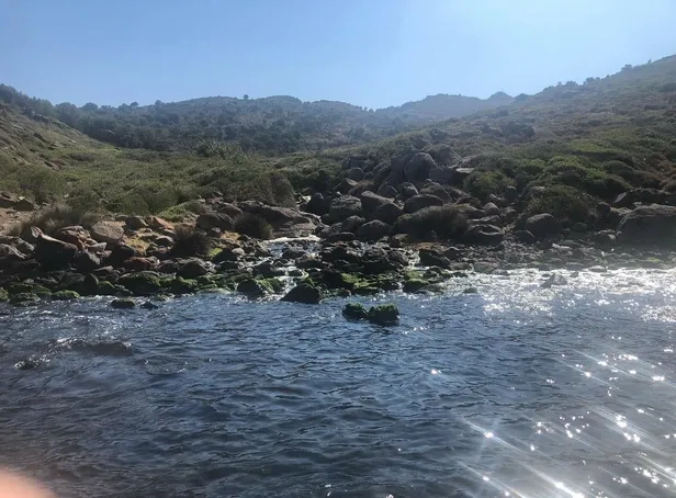 CHP'li belediyeden çevre katliamı! Pis sular 'kesin korunacak alan' ilan edilen Küdür Koyu'na akıyor-2