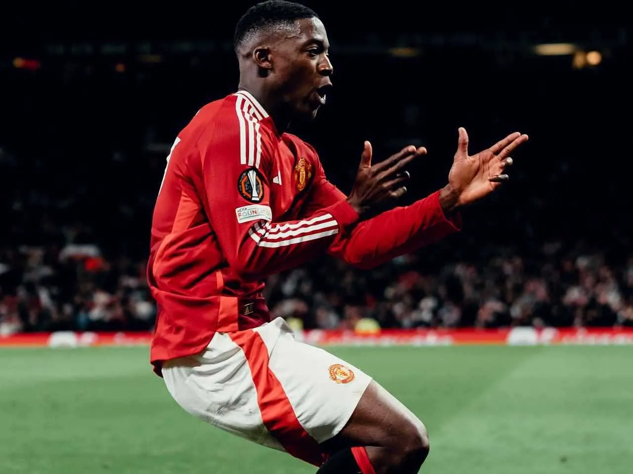 Fenerbahçe'den Galatasaray ve Beşiktaş'a sürpriz transfer çalımı! - 27