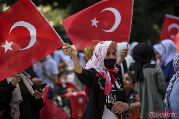 Saraçhane’deki 15 Temmuz etkinlik alanına millet akın etti - 4