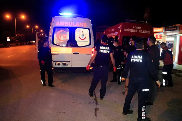 adanada-trenin-carptigi-talihsiz-adamin-sag-kolu-koptu-1606071068759.jpg Adana'da trenin çarptığı talihsiz adamın sağ kolu koptu-6