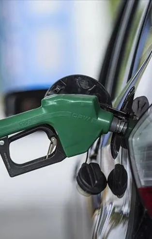 Benzinde ve motorinde indirim