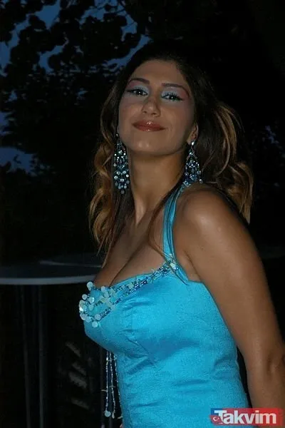 Nadide Sultan'dan 'At suratlı' çıkışı "Bir dudağı yerde bir dudağı gökte" Daha önce 'Otoban lastiği' demişti estetik sözleri sonrası... - 8