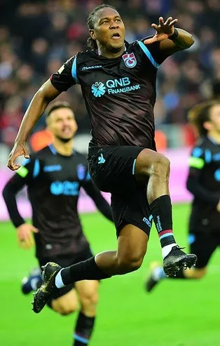 Trabzonsporlu Hugo Rodallega, Göztepe ile anlaşmak üzere