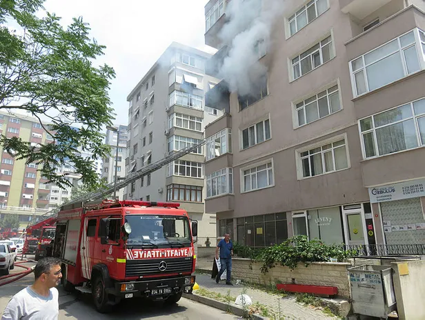 Kadıköy'de dehşet anları! Anne baba öldü, geriye sadece o kaldı...-1