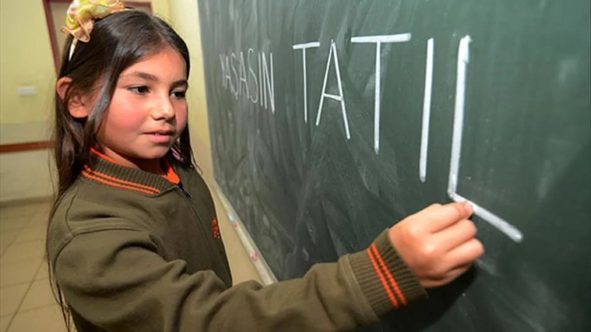 Ocak yarıyıl tatili ne zaman başlıyor? İşte 2026 karne tarihi