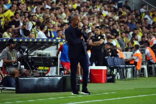 fenerbahceden-iki-kritik-hamle-daha-yildiz-isim-icin-edin-dzeko-devreye-girdi-1693042947746.jpeg Fenerbahçe'den iki kritik hamle daha! Yıldız isim için Edin Dzeko devreye girdi-2