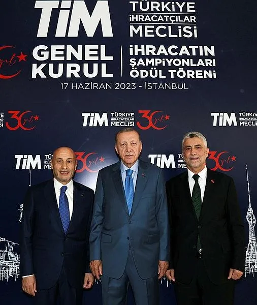 baskan-erdogandan-turkiye-ihracatcilar-meclisi-30-olagan-genel-kurulunda-onemli-aciklamalar-enflasyonu-tek-han-1687006311219.jpeg Başkan Erdoğan'dan Türkiye İhracatçılar Meclisi 30. Olağan Genel Kurulunda önemli açıklamalar: Enflasyonu tek haneye düşüreceğiz-4