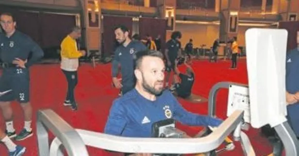 Valbuena derbiye kilitlendi