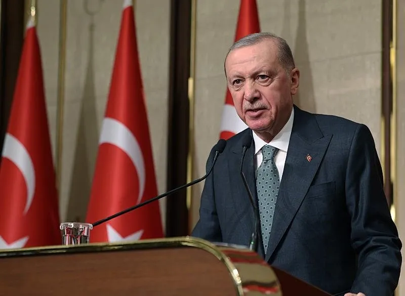 Başkan Recep Tayyip Erdoğan, Beştepe Millet Sergi Salonu'nda düzenlenen iftar programında üniversiteli gençlerle bir araya geldi. (AA)