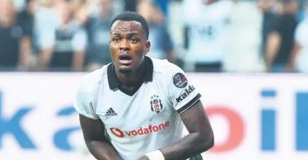 Cyle Larin’den PAOK’a ret