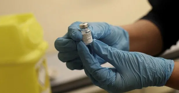 Çocuklar koronavirüs aşısı olacak mı? Bilim Kurulu Üyesi Prof. Dr. Hasan Tezer canlı yayında açıkladı