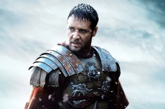 Oscarlı oyuncu Russell Crowe'dan İstanbul ve Fenerbahçe paylaşımı