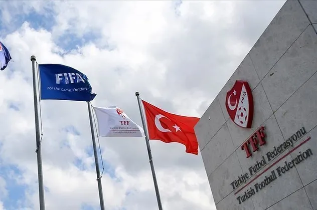 Kulüpler menajerlere ne kadar ücret ödedi? TFF'den resmi açıklama geldi! Fenerbahçe, Galatasaray, Beşiktaş'ın menajer ücretleri...