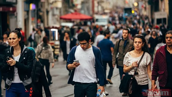 En çok sosyal medya kullanan ülkeler listelendi! Zirvedeki ülke 1 milyar kullanıcıya sahip - 15