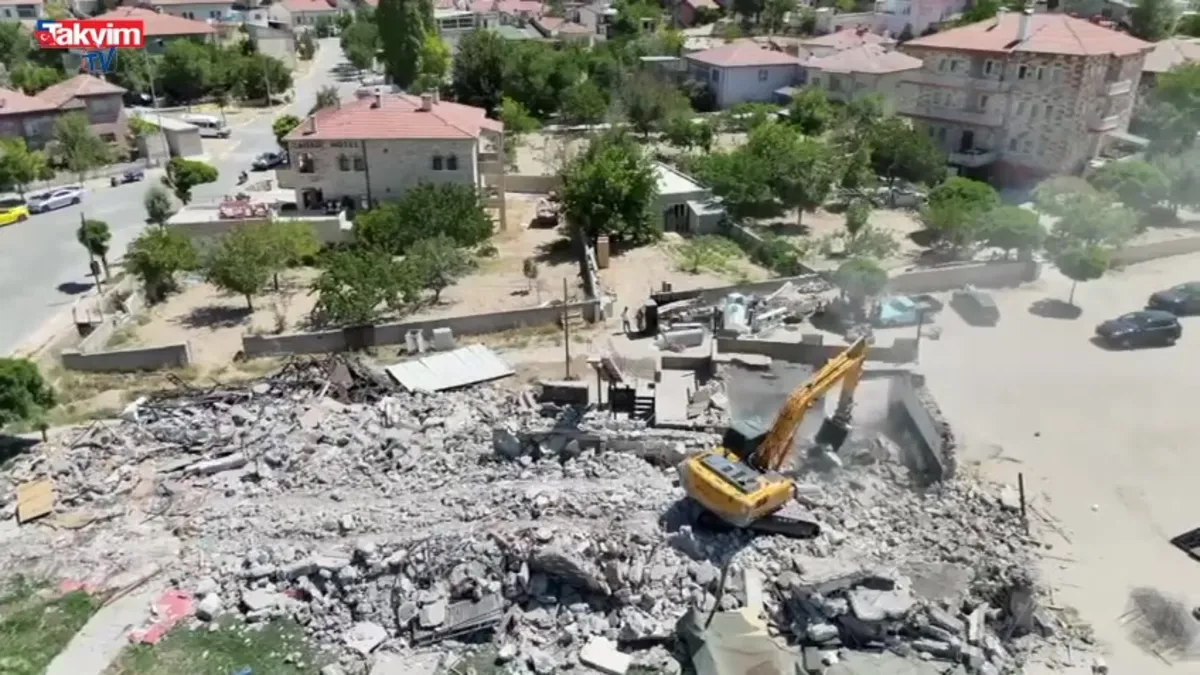 Kapadokya'da kaçak yapıya geçit yok
