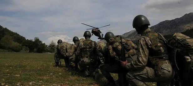 Hakkari'de terör örgütü PKK'ya dev operasyon