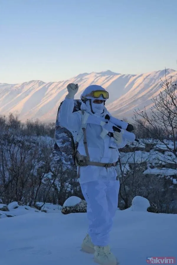 SON DAKİKA: Siirt'te 545 personelin katılımıyla Eren Kış-24 Şehit Jandarma Astsubay Kıdemli Çavuş Erkan Yalçın operasyonu başlatıldı - 7