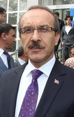 KCK sorumlusu HDP'li vekilin aracında yakalandı