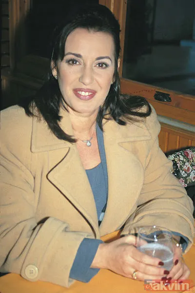 Perihan Savaş'tan Yeşilçam'ın kötü adamı Erol Taş itirafı! İbrahim Tatlıses'in eski eşi... - 17