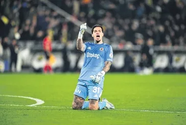 Fenerbahçe’de derbi öncesi kaleci kararı: Ederson ilk 11’de sahaya çıkacak