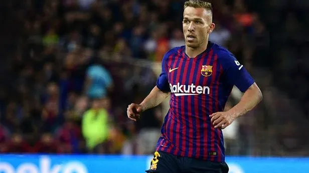 Juventus, Barcelonalı orta saha oyuncusu Arthur'u gözüne kestirdi-1