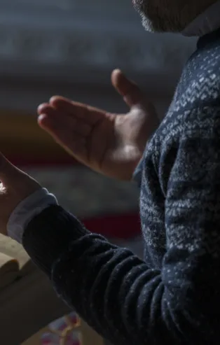 1 Mayıs Arife günü kaç ihlas okunur? Arefe günü hangi tesbihler, zikirler, esmalar çekilir? BU GECE ÖNEMLİ! Arefe günü çekilecek zikirler ve tesbihler!