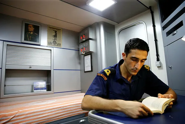 "Mavi vatanın" koruyucu kartalı-16