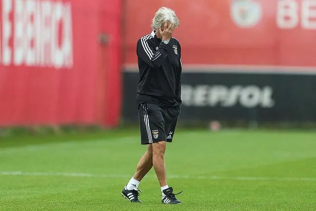 Jorge Jesus varsa sorun yok! İşte Fenerbahçe'ye imzaya gelen Jesus'un karnesi-4