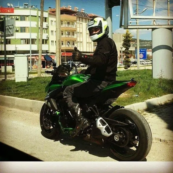 Antalya'da motosikletli genç feci şekilde can verdi-4