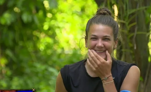 Survivor Nisa 2022 All-Star kadrosundan çıkarıldı eski sevgilisi ve yeni aşkıyla yarışacaktı! Hayranları derbeder oldu-3