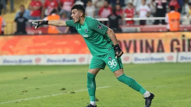 Trabzonspor'un kalecisi Uğurcan Takvim'e konuştu: Bazen rüya mı diye çok korkuyorum-1