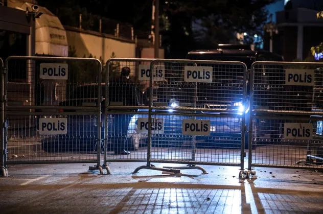 Suudi Arabistan konsolosluğuna valizler getirildi