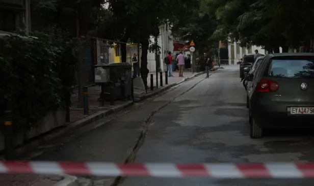 Yunanistan'daki Büyük Mason Locası saldırı: El yapımı patlayıcı hasara neden oldu-2