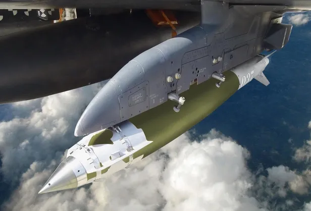 Hava Kuvvetlerinin mühimmat çeşitliliği artıyor! HGK-83 seri üretime hazır-1