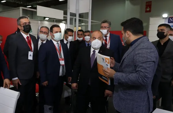 sanayi-ve-teknoloji-bakani-mustafa-varanktan-celik-sektorune-uyari-isin-kolayina-kacmayin-artik-icraat-zamani-1633070915684.jpg