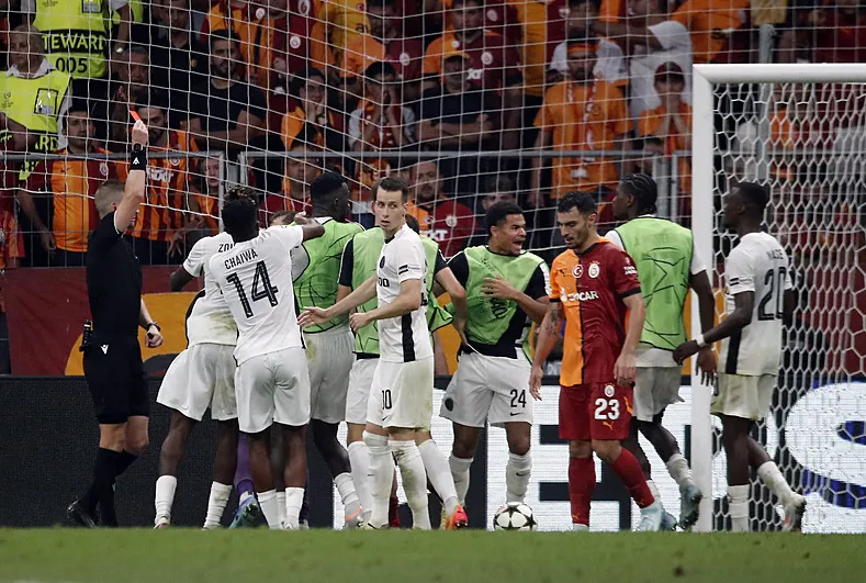 Galatasaray dev geliden mahrum kaldı