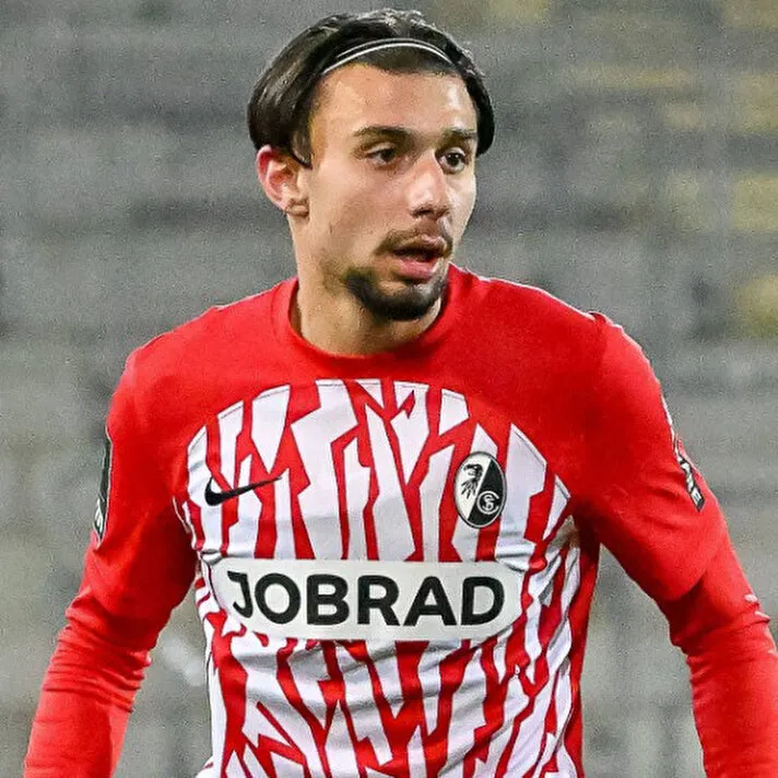 Galatasaray'a sürpriz sol bek! Derrick Köhn yerine gelecek - 7