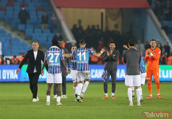 Trabzonspor - Fenerbahçe maçı nefes kesti! İşte heyecan dolu maçtan ekrana yansımayan kareler... - 17