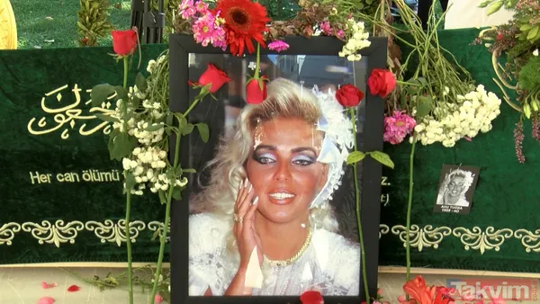 Ahu Tuğba’nın kızı Anjelik Calvin'den duygusal sözler: Allah'tan geldik Allah'a gideceğiz | Annem bana ilk Ayet-el Kürsi'yi öğretti - 19