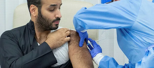 Prens Selman ilk dozunu aldı