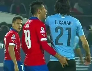 Tacizci futbolcunun son kurbanı Cavani oldu