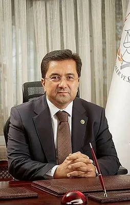 FETÖ'cü HSYK üyesi itirafçı oldu