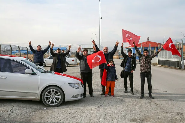 PÖH'ler Afrin'e dualarla uğurlandı-5