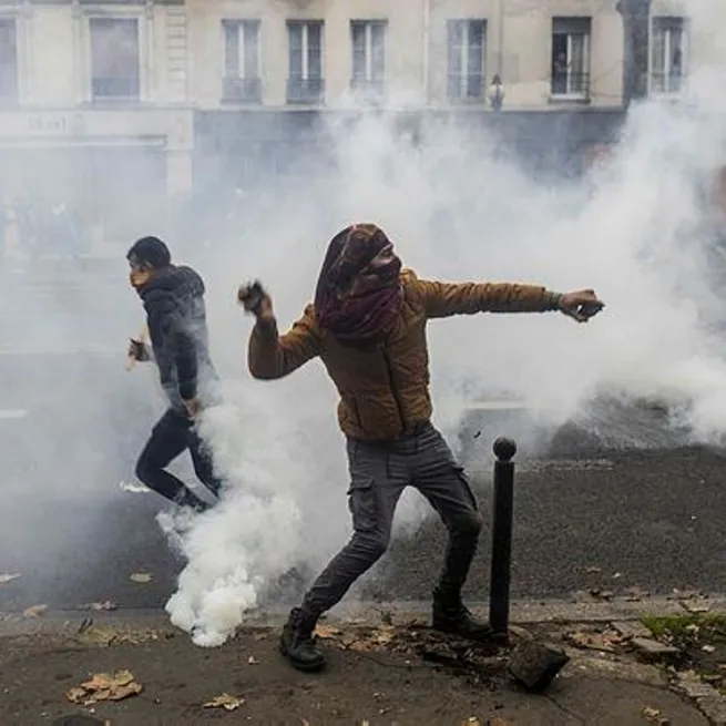 Terör örgütü PKK yanlıları Parisi yerle bir etti! Başkan Erdoğan Batıyı yıllar önce uyarmıştı: O terörist bombasını size de çevirir
