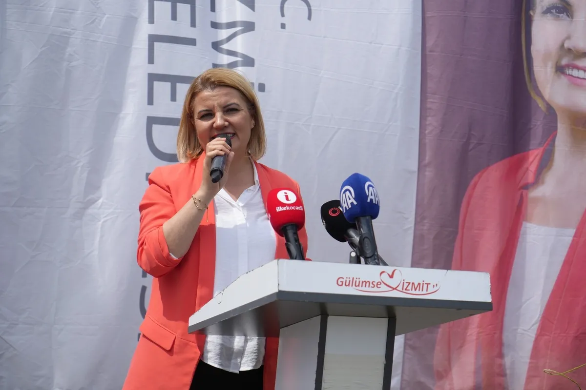 CHP'li İzmit Belediye Başkanı Fatma Kaplan Hürriyet