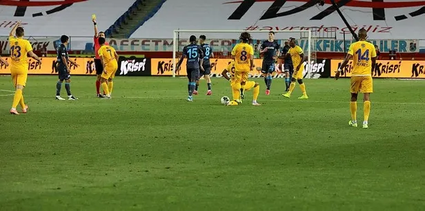 trabzonspor-1-1-mke-ankaragucu-mac-sonucu-1593294600137.jpeg Trabzonspor 1-1 MKE Ankaragücü | MAÇ SONUCU-2