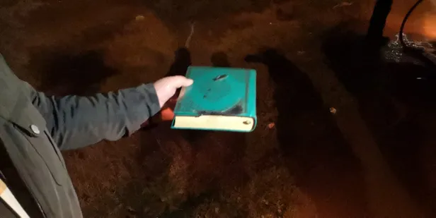 Bursa'da mucize! Alev topuna dönen araçta bir tek o yanmadı-3