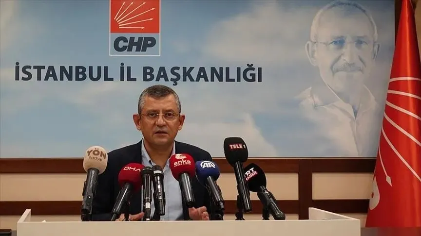 chpde-ucuncu-yol-safini-secti-oguz-kaan-salici-partide-kaliyor-1784811790371.jpeg CHP’de Üçüncü Yol safını seçti: Oğuz Kaan Salıcı partide kaldı-8